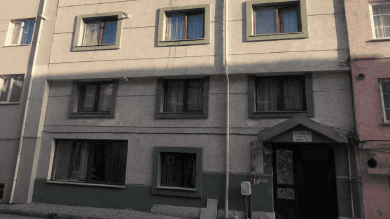Çınar Erkek Apart Eskişehir